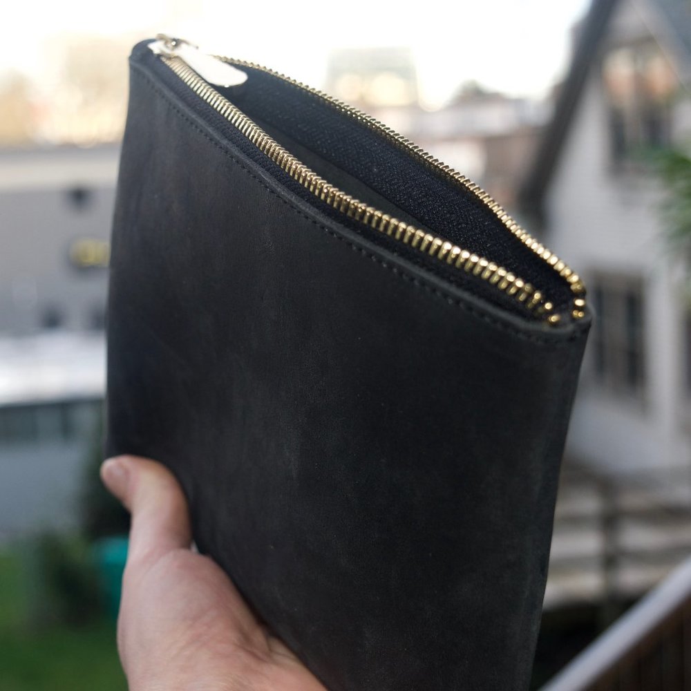 Full grain Leather Pouch Bag